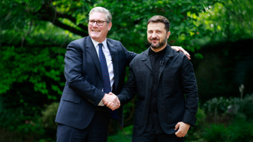 Η Βρετανία καλεί τους συμμάχους της Ουκρανίας να αυξήσουν τις δωρεές όπλων μακράς εμβέλειας 