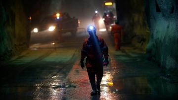 Δύο νεκροί και τέσσερις εγκλωβισμένοι μετά από κατάρρευση στοάς ορυχείου στη Χιλή - Δείτε βίντεο