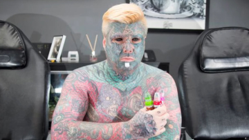 Ο Βρετανός με τα περισσότερα τατουάζ απορρίπτεται από την τεχνολογία: Το πρόσωπό του δεν αναγνωρίζεται πια