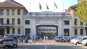 «Αν συνεχίσει έτσι, σε έναν μήνα μπορεί να πάρει εξιτήριο» λέει το νοσοκομείο μετά τη δεκάωρη μεταμόσχευση ήπατος στον 15χρονο Δημήτρη