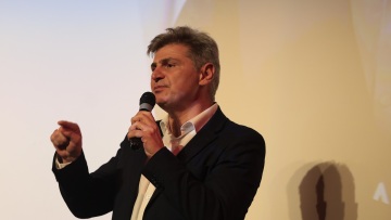 Φαραντούρης για κόμμα Καρυστιανού: Καλοδεχούμενο, αλλά δεν θα μπω σε σπέκουλα για μελλοντικά και αβέβαια
