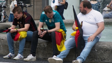 Μόνο ένας στους έξι Γερμανούς θα έπαιρνε τα όπλα για να υπερασπιστεί τη χώρα του - Τι δείχνει δημοσκόπηση
