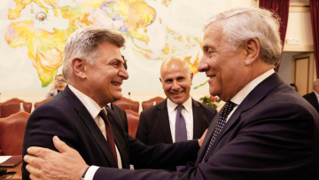 Επιστολή Φαραντούρη στον Ιταλό ΥΠΕΞ: Δεν μπορείτε να αγνοείτε την Ελλάδα στη Μεσόγειο