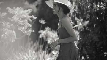 Meghan Markle: Μια κομψή γενέθλια ημέρα και ένα νέο rosé με την υπογραφή της