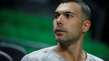 Σλούκας: «Για μένα η Εθνική είναι αγάπη - Εμπνέει εμπιστοσύνη ότι ο Σπανούλης είναι προπονητής» - Βίντεο