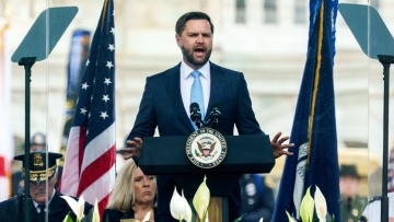 Τζέι Ντι Βανς: Ζήτησε να ανέβει η στάθμη του ποταμού Οχάιο για να κάνει οικογενειακή εκδρομή με κανό 