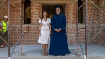 Επίσκεψη της Σοφίας Ζαχαράκη στο «Ιωνικό Κέντρο» της Ιεράς Μητροπόλεως Νέας Ιωνίας