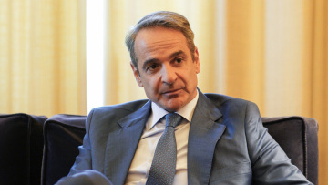 Μητσοτάκης: Μας συγκλονίζει όλους η ξαφνική και τόσο άδικη απώλεια της Λένας Σαμαρά