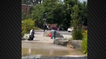 Οργή στο Ισραήλ για την απρόκλητη επίθεση που δέχθηκε 32χρονος μπροστά στα μάτια του παιδιού του στο Μόντρεαλ - Δείτε βίντεο