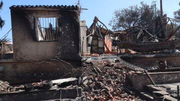 Πυρκαγιά στην Ανατολική Αττική: Αποζημιώσεις από 2.000 ως 6.000 ευρώ, συν 600 ευρώ για τα πρώτα έξοδα