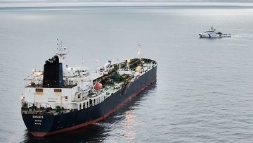 Φινλανδία: Ποινική δίωξη σε ναυτικούς του τάνκερ Eagle S για το σαμποτάζ σε καλώδια στη Βαλτική