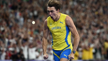 Μόντο Ντουπλάντις: Νέο παγκόσμιο ρεκόρ στο επί κοντώ με άλμα στα 6.29μ στη Βουδαπέστη - Βίντεο 