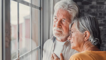 Ποια εμβόλια δίνουν ελπίδα στη μάχη κατά της άνοιας – Τι δείχνουν οι μελέτες