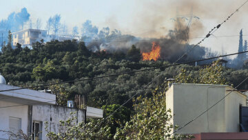Nova και Vodafone δίπλα στους πυρόπληκτους: Δωρεάν παροχές επικοινωνίας για τους συνδρομητές τους σε Ζάκυνθο και Δυτική Ελλάδα