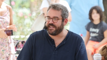 Πυγμαλίων Δαδακαρίδης: Η σπάνια φωτογραφία  με την Αγγλίδα μητέρα του