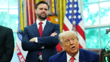 Σήμερα το μεσημέρι η τηλεδιάσκεψη Τραμπ με Ζελένσκι και Ευρωπαίους ενόψει του ραντεβού με τον Πούτιν