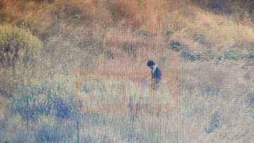 Η στιγμή που ο 25χρονος είναι στο χωράφι πριν ξεκινήσει η πυρκαγιά στο Γηροκομείο Πάτρας - Φωτογραφίες ντοκουμέντα