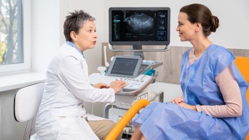 Τι αλλάζει στο χειρουργείο του καρκίνου τραχήλου της μήτρας – Πώς ωφελούνται οι ασθενείς
