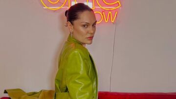 Η Jessie J εξηγεί πόσο άλλαξε τον τρόπο που σκέφτεται η μάχη της με τον καρκίνο: «Η ζωή είναι μικρή»