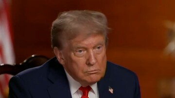 Τραμπ στο Fox: Στο χέρι του Ζελένσκι να κλείσει η συμφωνία - Αν συναντηθούν με Πούτιν, θα είμαι εκεί
