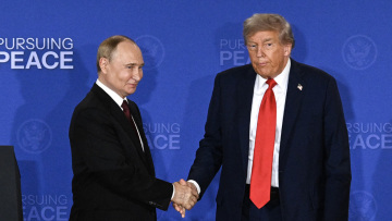 Financial Times: Ο Πούτιν ζήτησε από τον Τραμπ να αποσυρθεί η Ουκρανία από το Ντόνετσκ - Σε αντάλλαγμα θα κάνει πίσω για άλλες περιοχές