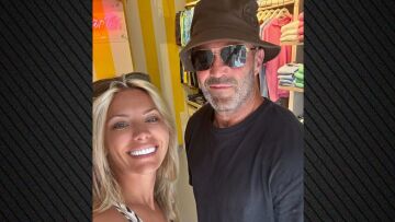 Τζέισον Στέιθαμ: Στην Αντίπαρο ο ηθοποιός - Δείτε φωτογραφία