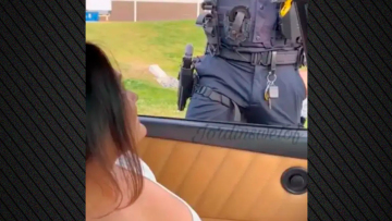 Αστυνομικός στις ΗΠΑ απολύθηκε γιατί συμμετείχε σε βίντεο μοντέλου του OnlyFans: Της άγγιξε το στήθος σε δήθεν έλεγχο
