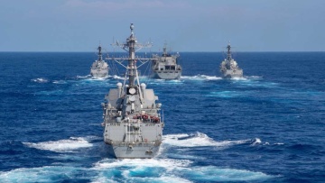 Τρία αντιτορπιλικά των ΗΠΑ θα αναπτυχθούν ανοικτά της Βενεζουέλας στον αγώνα κατά των ναρκωτικών