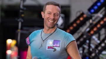 Κρις Μάρτιν μετά το viral βίντεο με το παράνομο ζευγάρι: Δεν θα καταργηθεί η «kiss cam»