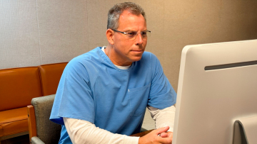 Απορρίφθηκε το αίτημα αποφυλάκισης του Έρικ Μενέντεζ που δολοφόνησε τους πλούσιους γονείς του με τον αδελφό του