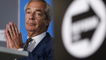 Απογοητευμένος ο Τραμπ με τους παραλογισμούς του Πούτιν, λέει ο Νάιτζελ Φάρατζ