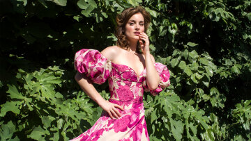 Σμαράγδα Αδαμοπούλου, η σαγηνευτική ηρωίδα του Porto Leone