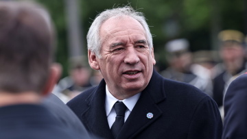 Οι περισσότεροι Γάλλοι θέλουν διάλυση της Βουλής και νέες εκλογές - Τι δείχνει δημοσκόπηση