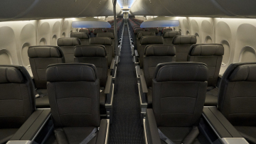 Αναγκαστική προσγείωση αεροπλάνου στην Κρήτη λόγω μεθυσμένης Βρετανίδας