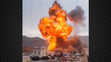 Υεμένη: Το Ισραήλ χτυπά τους Χούθι - Νεκροί σε επιδρομές ο πρωθυπουργός, ο επιτελάρχης και ο υπουργός άμυνας