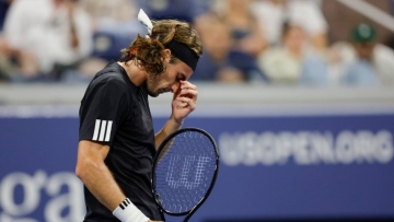 Δεν θα αγωνιστεί στο τουρνουά της Αθήνας ο Τσιτσιπάς