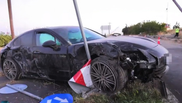 «Έτρεχε με πάνω από 150χλμ/ώρα και εγκατέλειψε το σημείο» – Τι λέει ο δικηγόρος του θύματος της οδηγού της Porsche