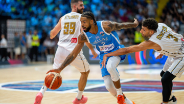 Ντόρσεϊ για Γιάννη: «Είναι σαν τρένο που έρχεται κατά πάνω σου»