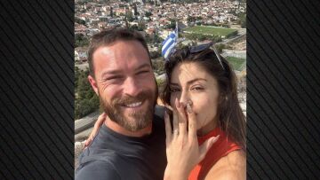 Στέφανος Μιχαήλ - Νάταλι Κάτερ: Οι φωτογραφίες με το μονόπετρο λίγο πριν τον γάμο τους
