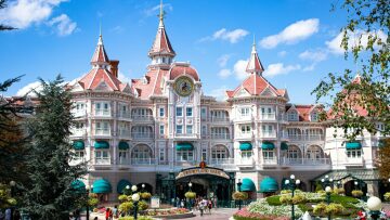 Disneyland στο Παρίσι: Τα μυστικά για να δείτε το πιο διάσημο θεματικό πάρκο της Ευρώπης