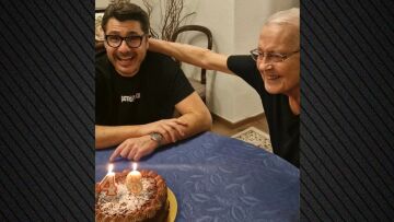 Λάμπρος Κωνσταντάρας για τον πατέρα του: «Ακόμα σε περιμένουμε σπίτι»