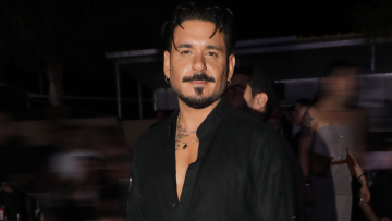 Stan: Με έχουν πεθάνει, έχουν γράψει ότι τράκαρα και με έπαιρνε η μητέρα μου να ρωτήσει αν είμαι στο νοσοκομείο