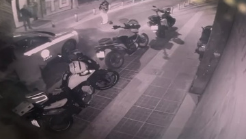 Θεσσαλονίκη: Βίντεο ντοκουμέντο με τους ληστές που εισέβαλαν στο διαμέρισμα της 26χρονης και την ακινητοποίησαν