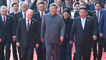 Reuters: Ανοιχτό μικρόφωνο έπιασε Πούτιν και Σι να συζητούν για μεταμοσχεύσεις και αθανασία, δείτε το βίντεο με τον διάλογο