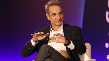 Μητσοτάκης στη συζήτηση με τον Άλτμαν: Η χρήση της Τεχνητής Νοημοσύνης μπορεί να βοηθήσει τους δασκάλους μας να γίνουν πιο παραγωγικοί