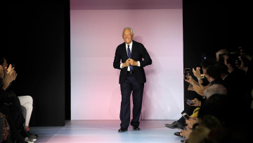 Αρμάνι: Ο μοναδικός από τους μεγάλους της μόδας που δεν πούλησε ποτέ την εταιρεία του