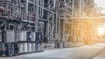 Σε δύο φάσεις η στήριξη 95 εκατ. ευρώ στην ελληνική βιομηχανία, ανάχωμα στο αυξημένο ενεργειακό κόστος
