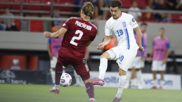 Ύμνοι της UEFA για τον Καρέτσα: «Και είναι μόλις 17 ετών» - Βίντεο 