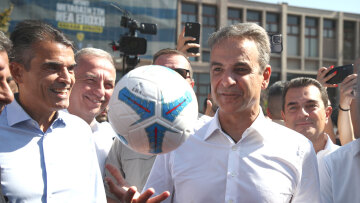 Στα εγκαίνια της 89ης ΔΕΘ ο Κυριάκος Μητσοτάκης - Δείτε βίντεο και φωτογραφίες