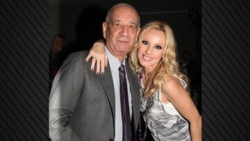 Η Πέγκυ Ζήνα αποκάλυψε το παρασκήνιο της συνεργασίας της με τον Δημήτρη Μητροπάνο: «Είχα αποφασίσει να σταματήσω για λίγο τη δουλειά»